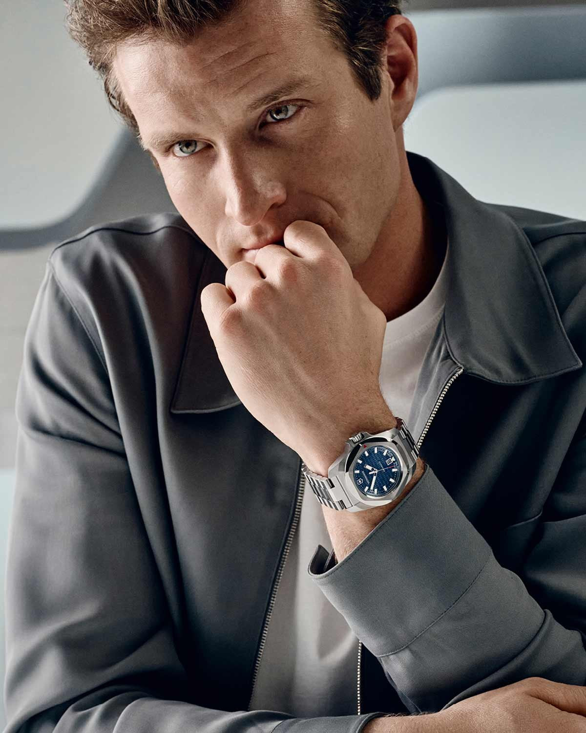 Ρολόι VICTORINOX I.N.O.X. Automatic Silver Stainless Steel Bracelet