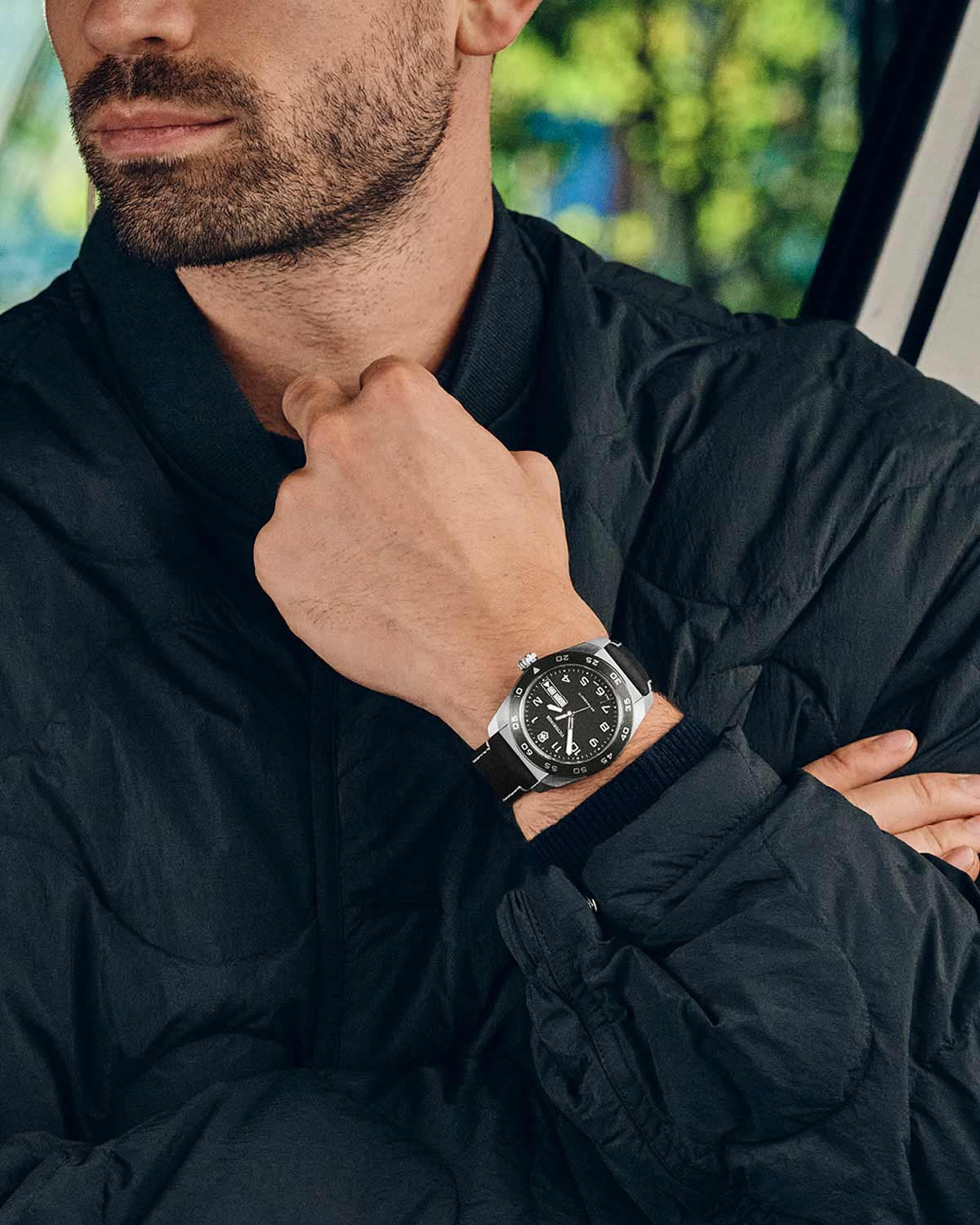 Ρολόι VICTORINOX Swiss Army Black Leather Strap