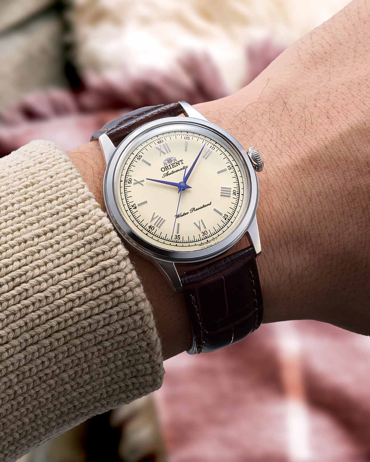 Ανδρικό ρολόι ORIENT Classic Bambino αυτόματο με καφέ δερμάτινο λουράκι