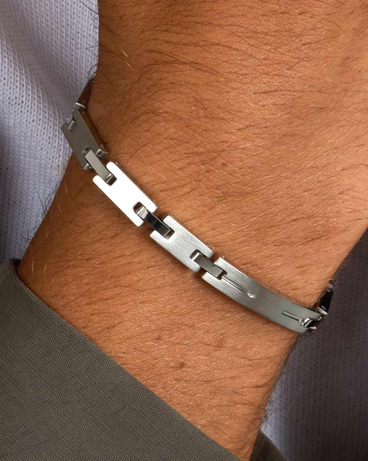 Ανδρικό βραχιόλι Basic από ανοξείδωτο ατσάλι του οίκου SECTOR