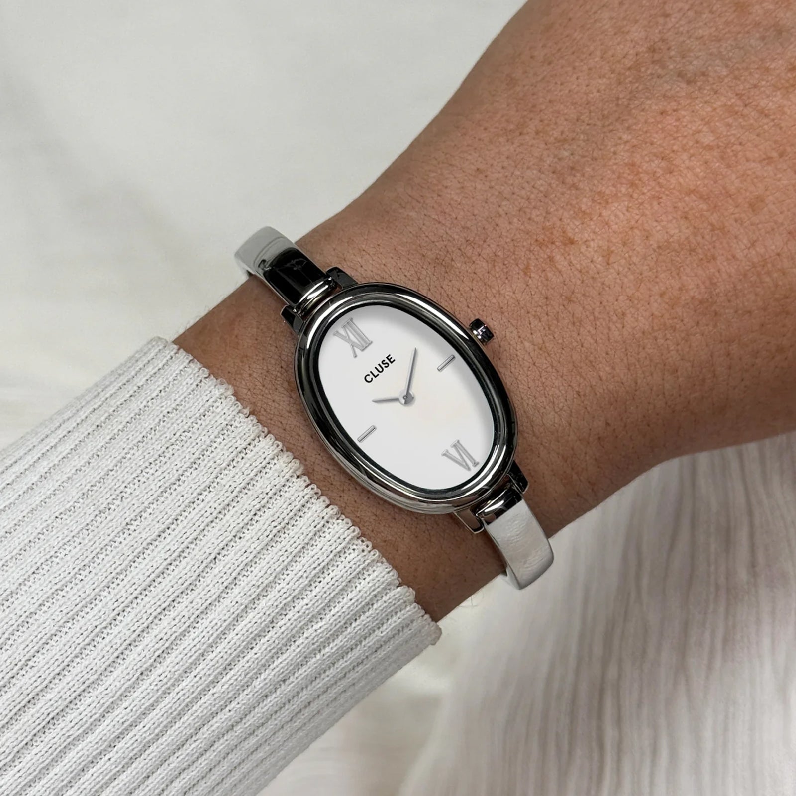 CLUSE L'Ovale Watch Steel, White, Silver Color