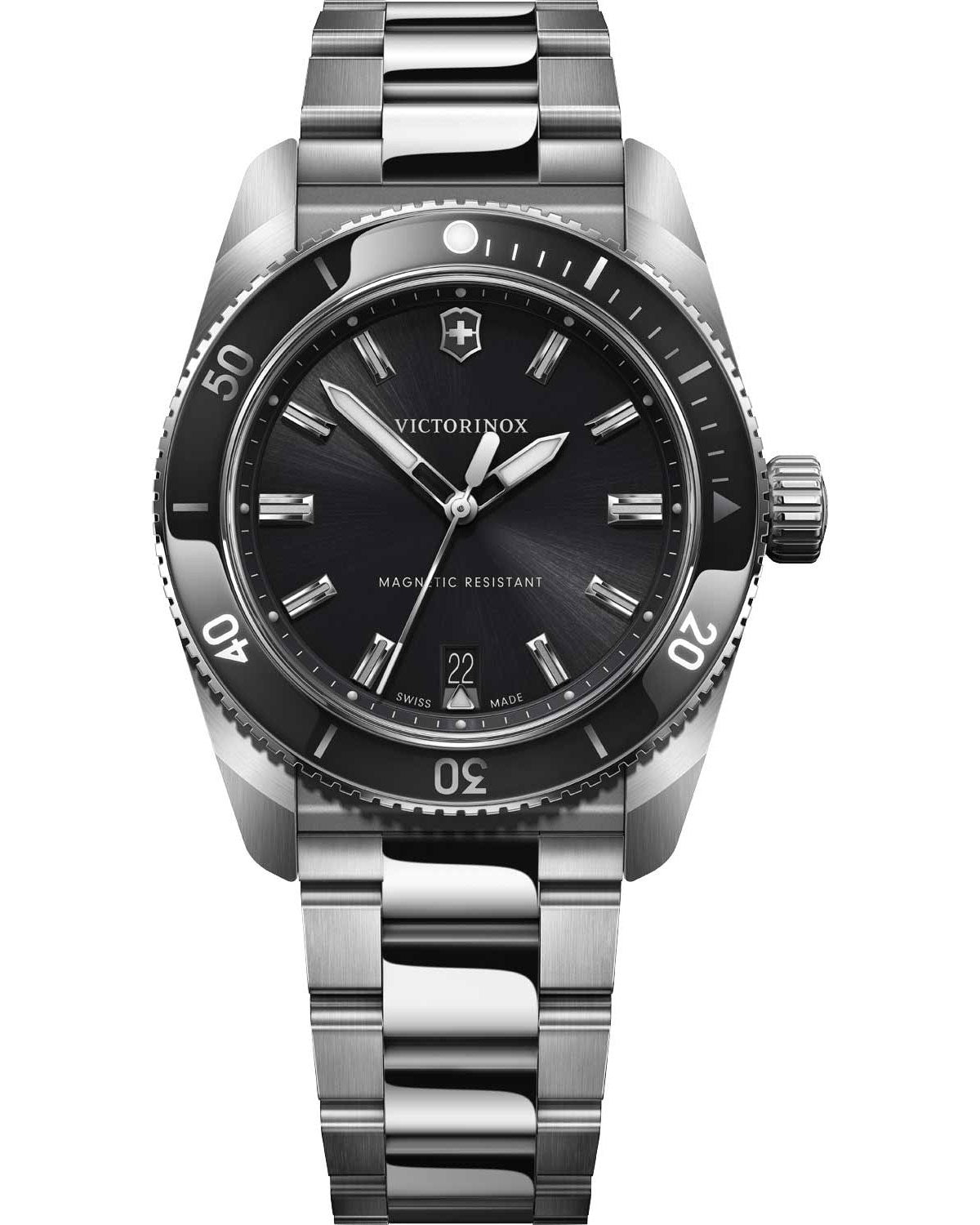 Ανδρικό ρολόι VICTORINOX Maverick με ασημί μπρασελέ από ανοξείδωτο ατσάλι