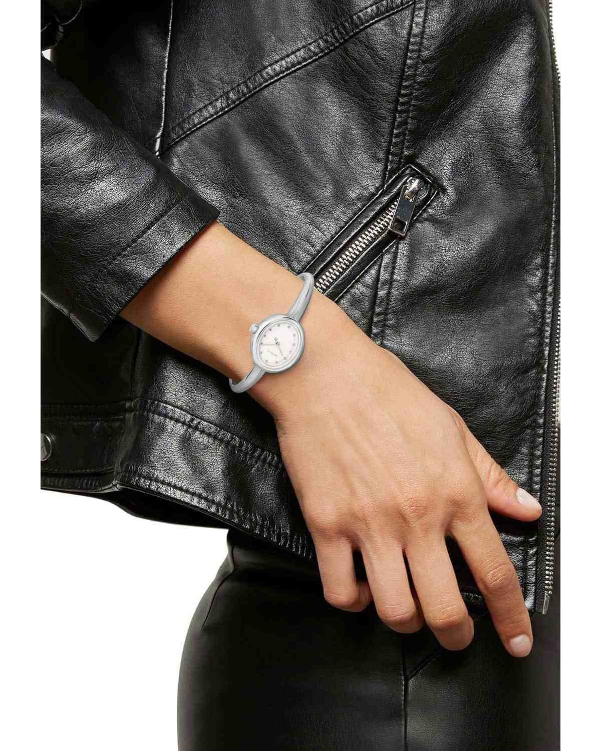 Ρολόι BREIL Hoop Crystals Silver Stainless Steel Bracelet