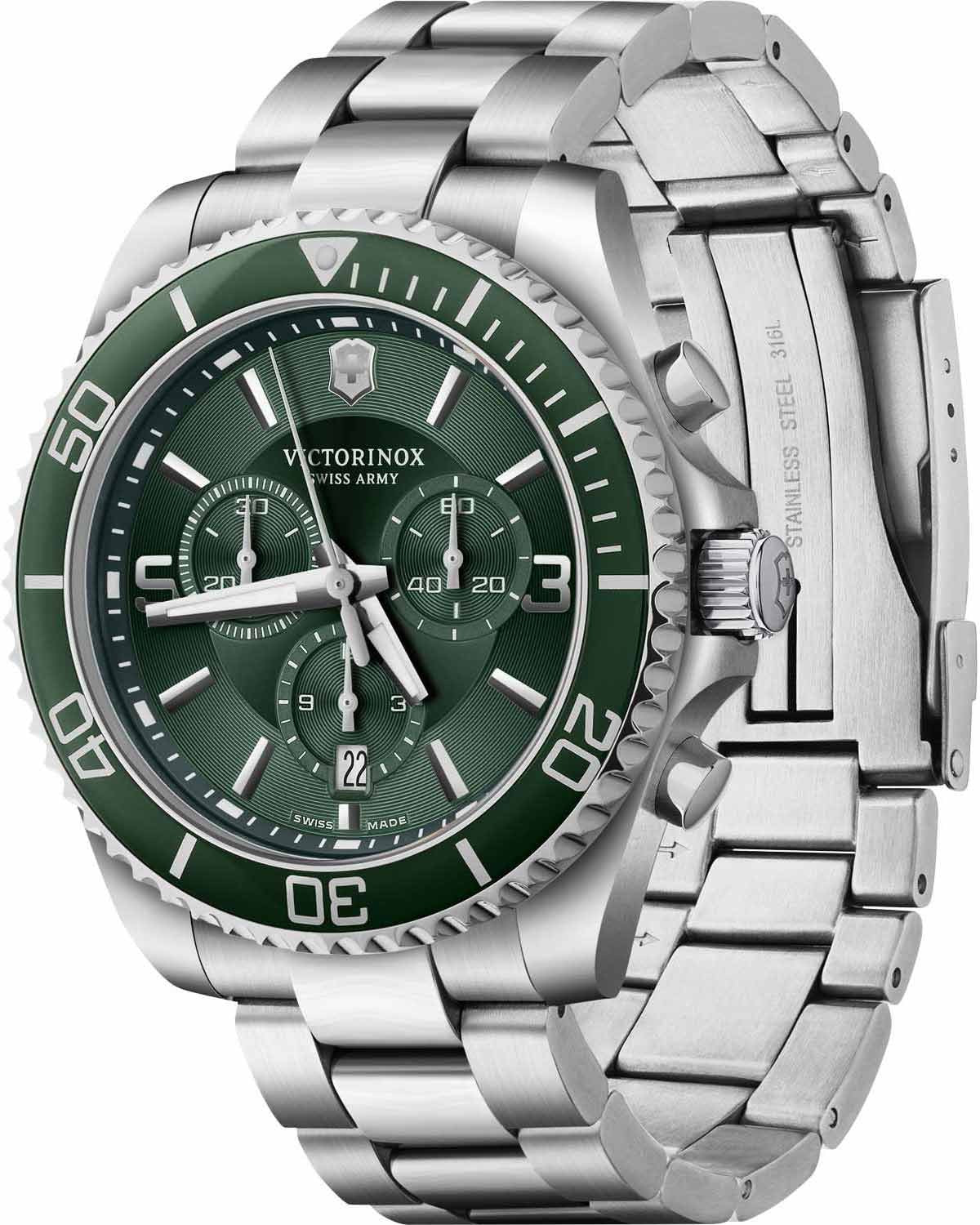 Ανδρικό ρολόι VICTORINOX Maverick με χρονογράφο και ασημί ατσάλινο μπρασελέ