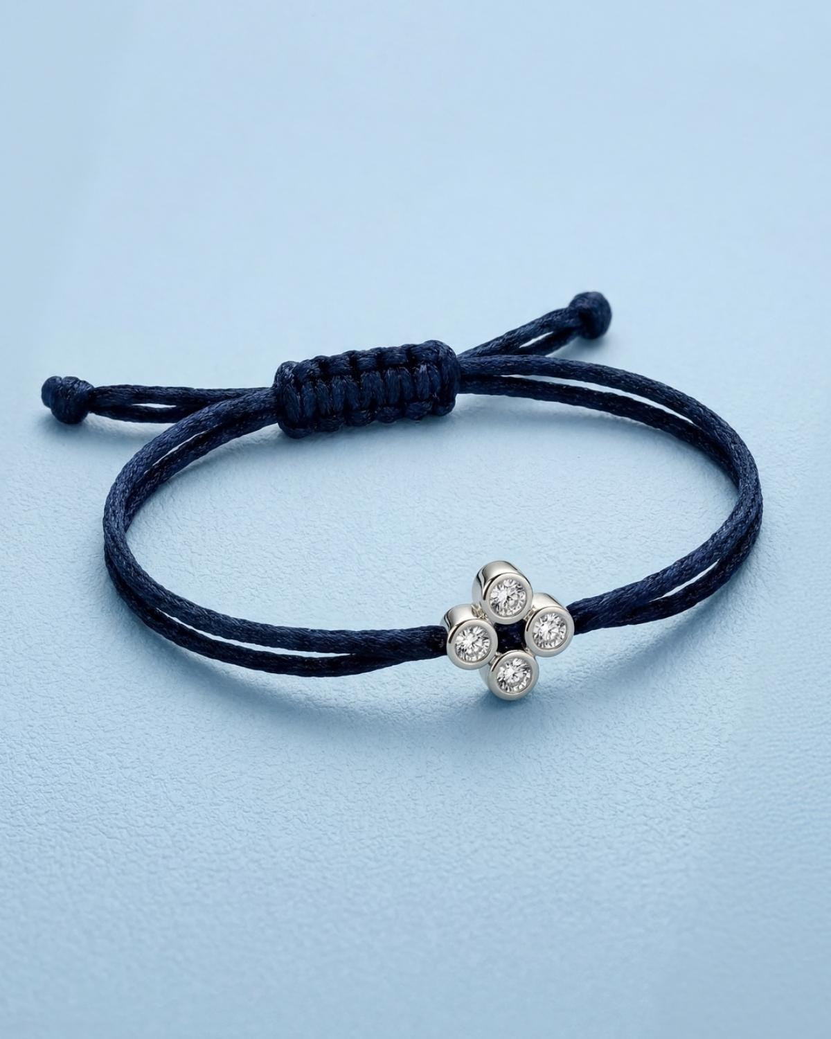 Βραχιόλι μπλε με διαμάντια Lab grown 0.15ct της LOVELAB