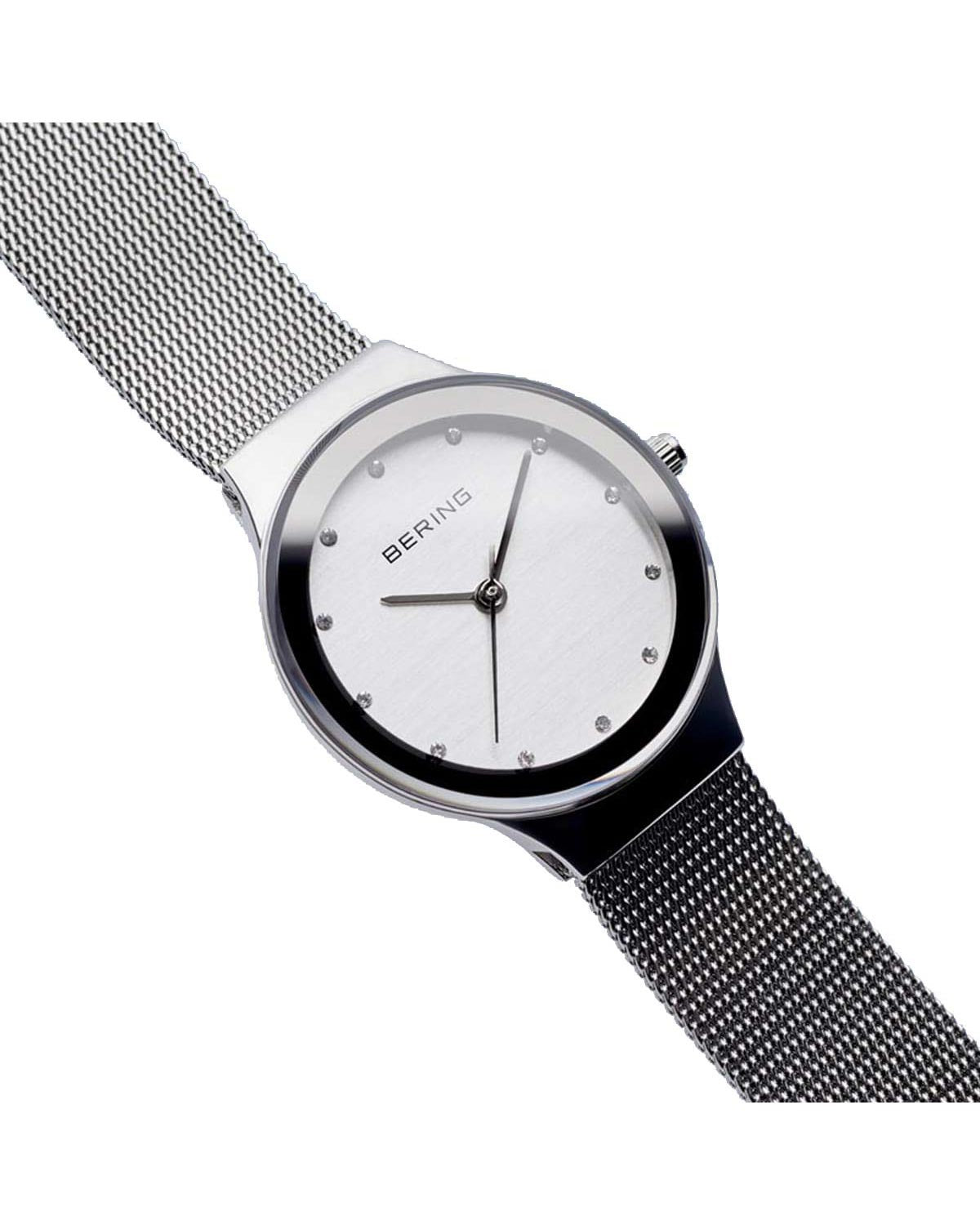 Γυναικείο ρολόι BERING Classic με ασημί μπρασελέ από ατσάλι και κρύσταλλα