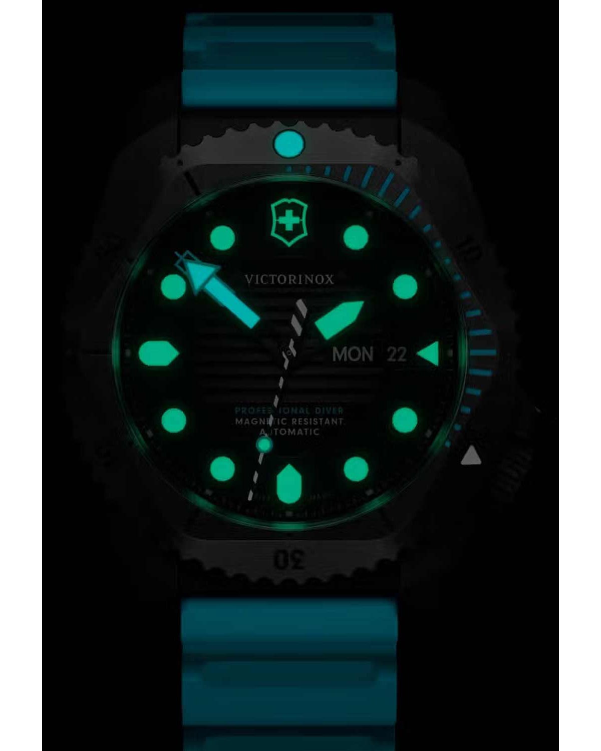 Ρολόι VICTORINOX Dive Pro Automatic Light Blue Rubber Strap