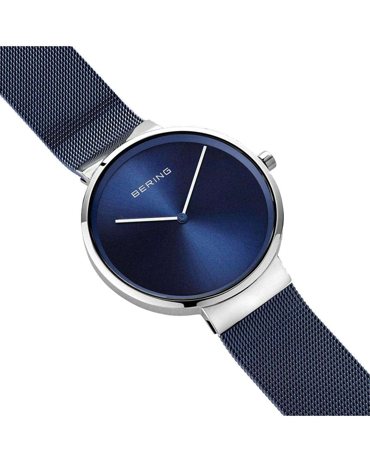 Ρολόι BERING Classic με μπλε μπρασελέ από ανοξείδωτο ατσάλι