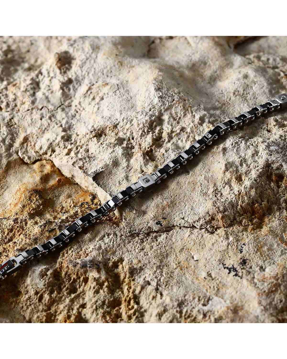 Ανδρικό βραχιόλι Ceramic από ατσάλι, κεραμικό υλικό και σμάλτο του οίκου SECTOR