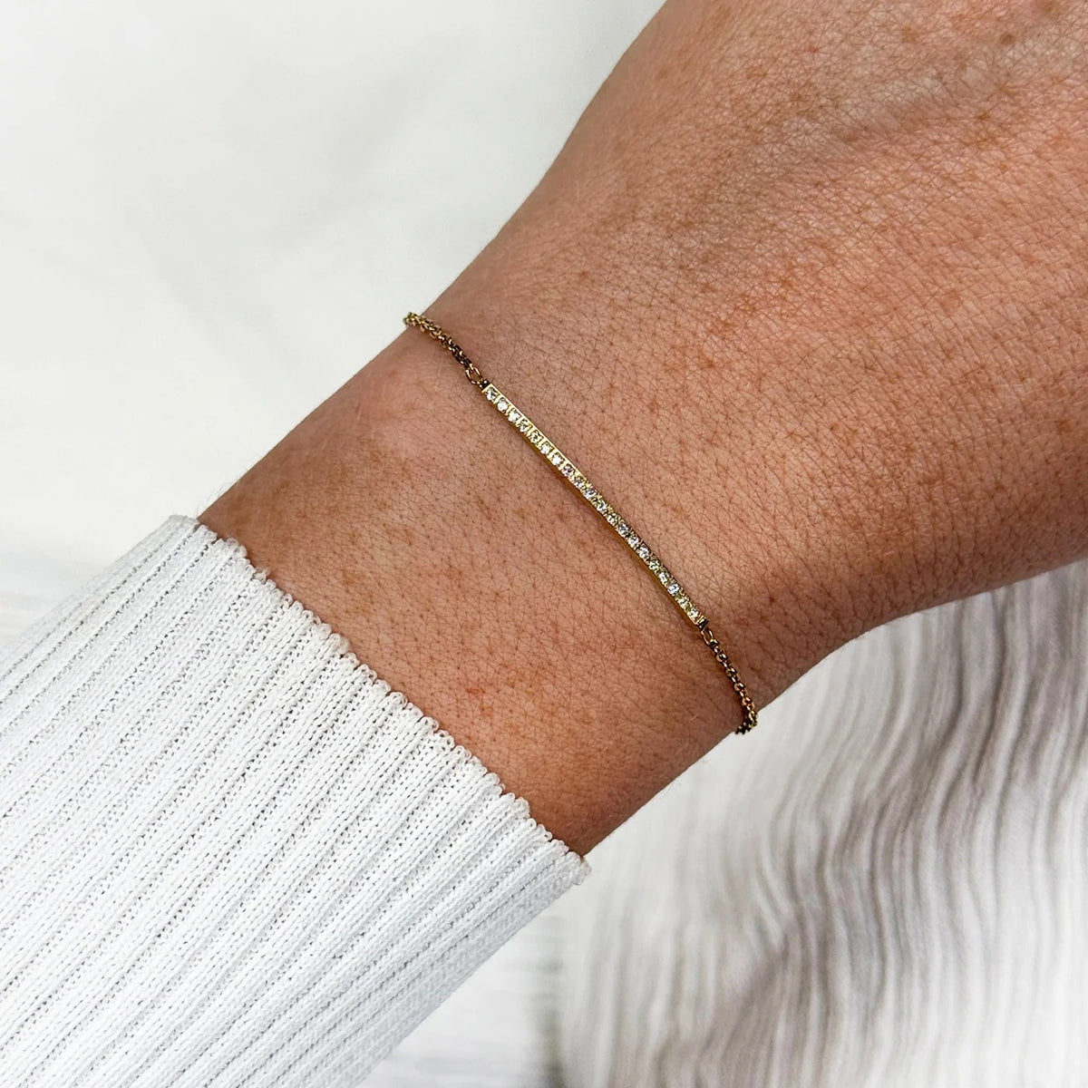 CLUSE Γυναικείο Βραχιόλι Élevé Flat Zirconia Chain Χρυσό με Λευκά Ζιργκόν – CB13383