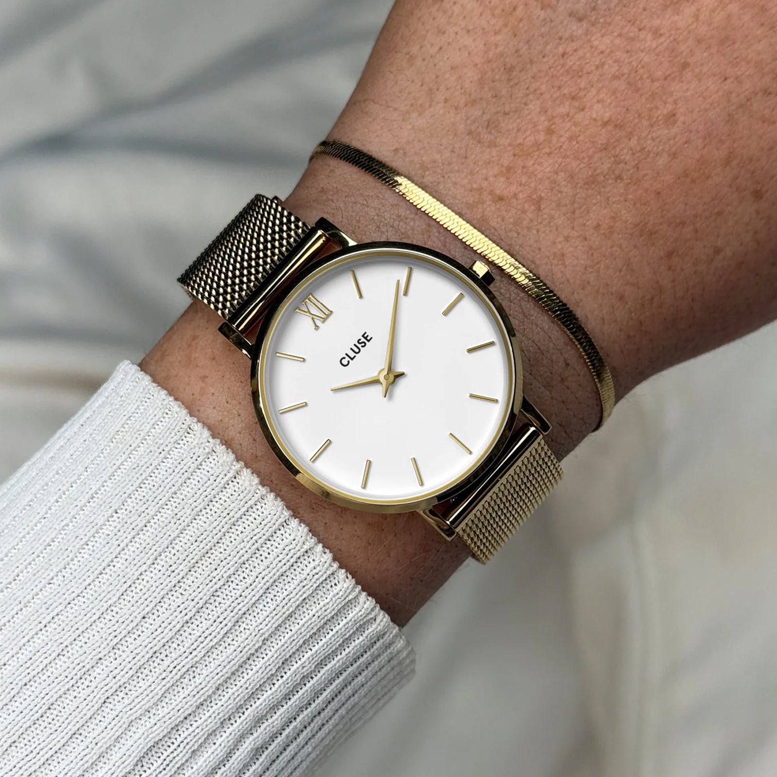 Cluse Gift Box Minuit Watch Mesh, White & Flat Snake Bracelet, Gold Colour