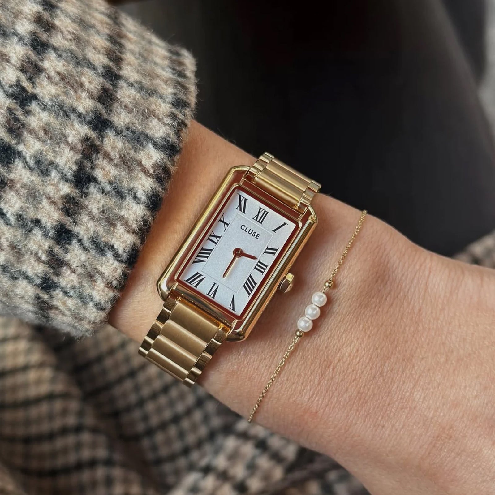 Cluse Gift Box Minuit Watch & Brown Leather Strap Silver Colour