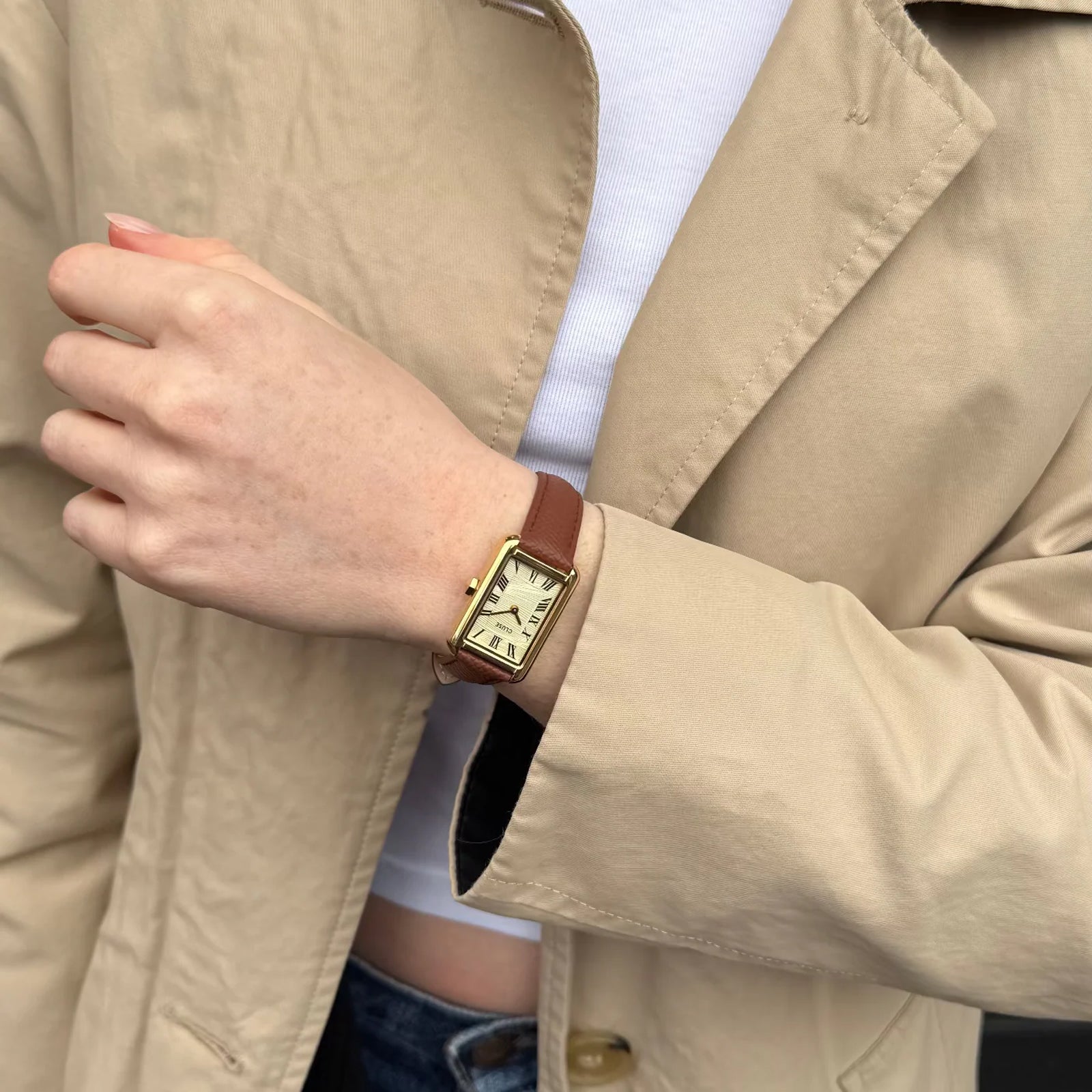 CLUSE Belisenna Watch Leather, Nutshell, Sand Textured, Gold Colour