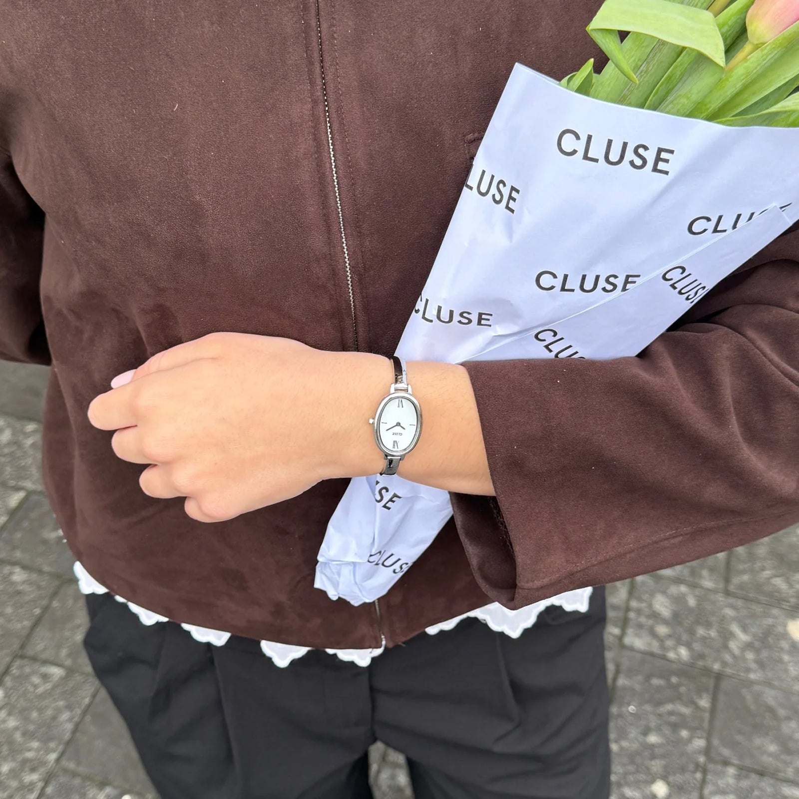 CLUSE L'Ovale Watch Steel, White, Silver Color
