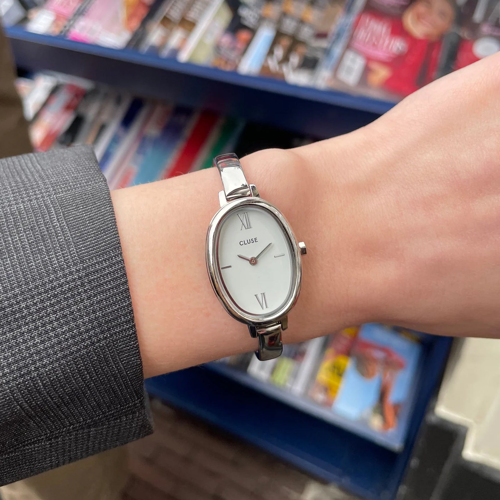 CLUSE L'Ovale Watch Steel, White, Silver Color