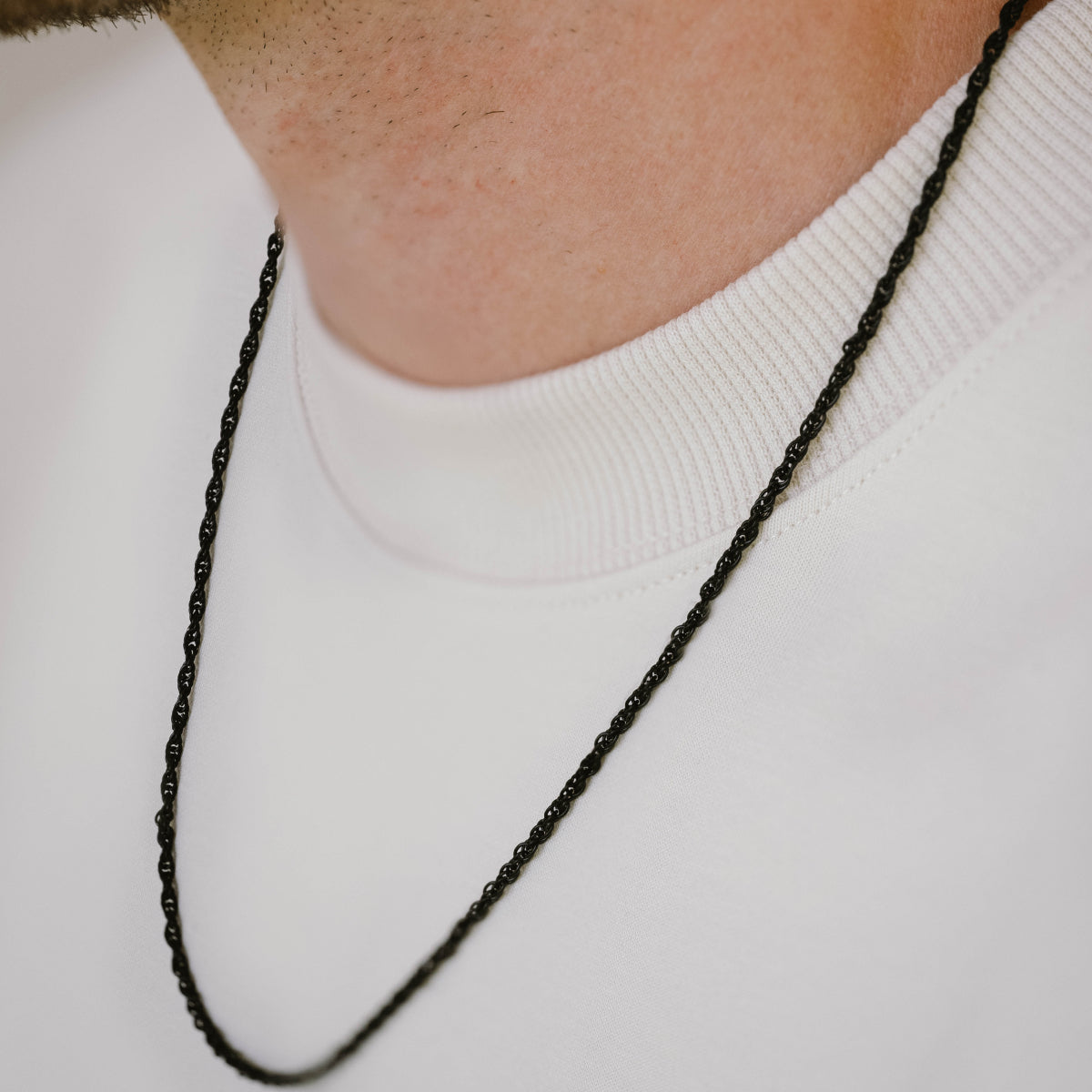 Steel & Barnett Helix Chain Necklace Black N-HEL02