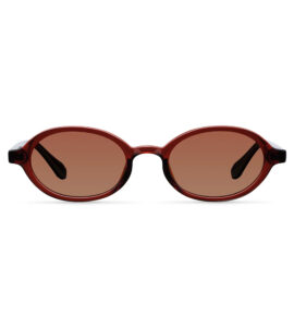 Τα γυαλιά ηλίου Meller Oba Maroon Brown ενσωματώνουν την κομψότητα του minimal design με μια ρετρό αισθητική που ξεχωρίζει. Ο καφέ σκελετός