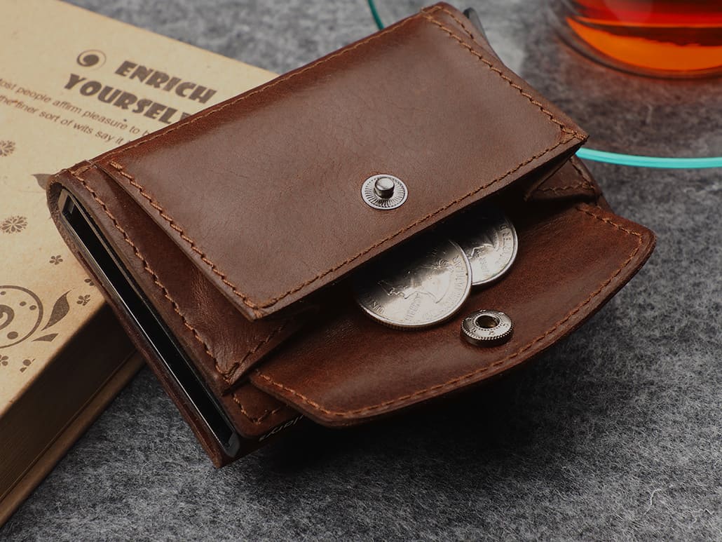 pul_217214102_main12_YOhq1WP